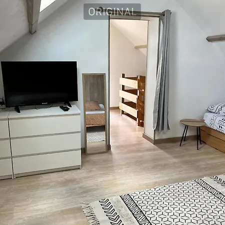 Maisonnette Entre Terre Et